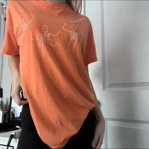 skeleton oversized tee